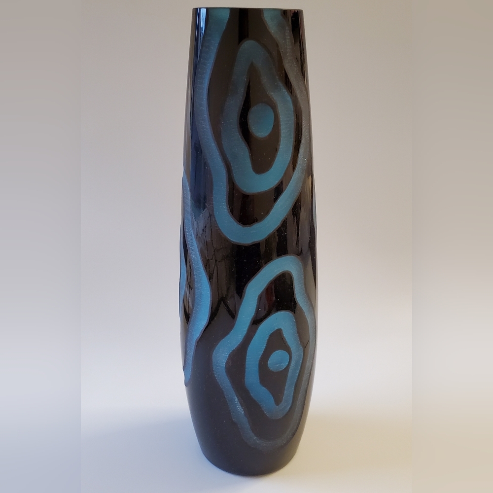 Dramatic Modern Cut To Vibrant Blue 11 1/2" Black Thick Crystal Vase Gorgeous 😍 - Picture 10 of 15